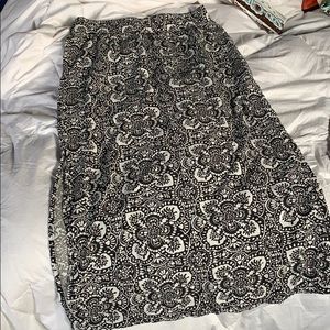 Black and white summer skirt